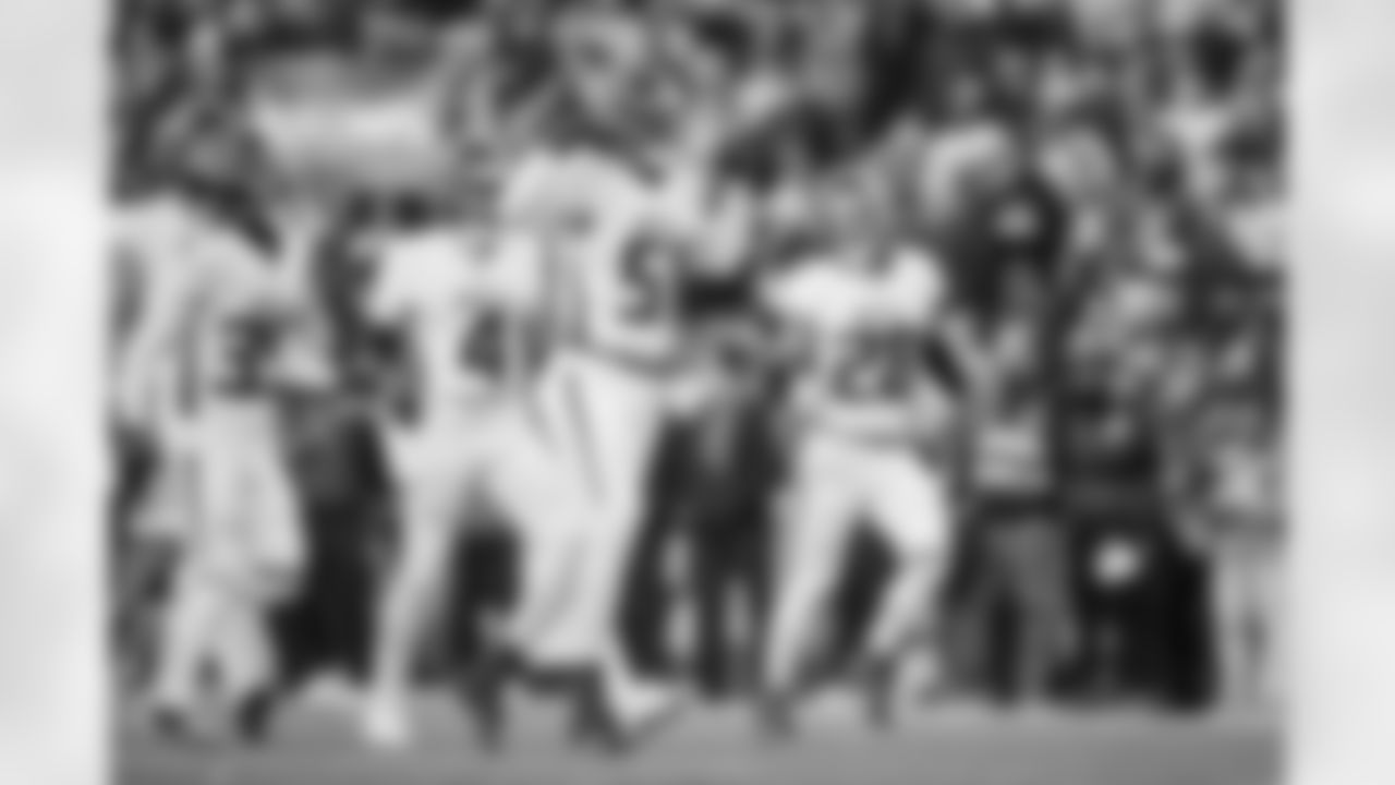 Atlanta Falcons inside linebacker DeAngelo Malone #51 celebrates during the Week 9 Game against the New England Patriots at Gillette Stadium in Foxborough, Massachusetts on Sunday, November 2, 2025. (Photo by Jay Bendlin/Atlanta Falcons)