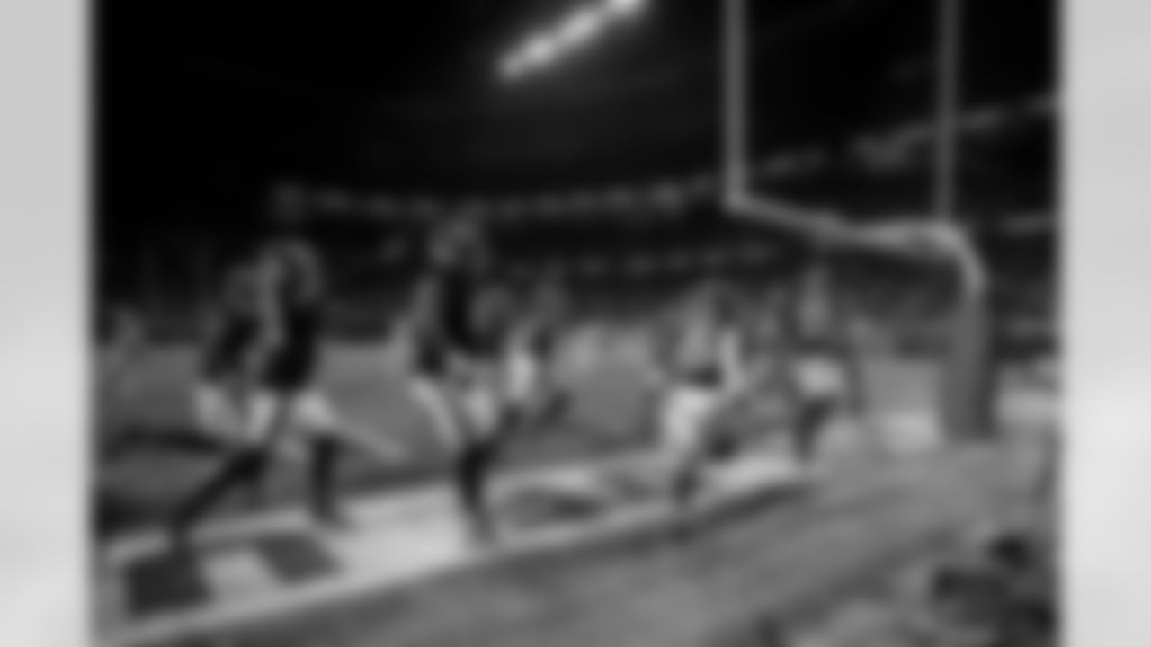 Atlanta Falcons defensive player celebrate after Atlanta Falcons safety Jessie Bates III #3 scores a pick six during the Week 17 Game against the Los Angeles Rams at Mercedes-Benz Stadium in Atlanta, Georgia on Monday, December 29, 2025. (Photo by AJ Reynolds/Atlanta Falcons)