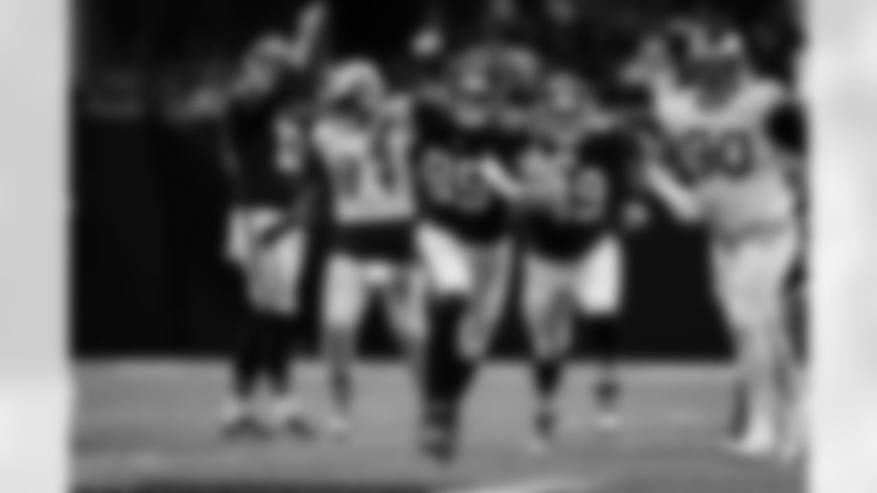 Atlanta Falcons tight end Teagan Quitoriano #85 during the Week 17 Game against the Los Angeles Rams at Mercedes-Benz Stadium in Atlanta, Ga. on Monday, December 29, 2025. (Photo by Taylor McLaughlin/Atlanta Falcons)