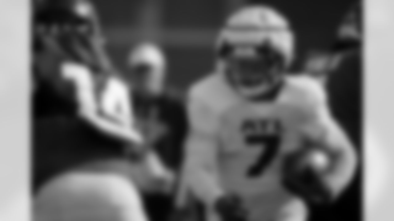 Atlanta Falcons running back Bijan Robinson #7 during practice at Atlanta Falcons Training Facility in Flowery Branch, Georgia, on Thursday, October 30, 2025. (Photo by Taylor McLaughlin/Atlanta Falcons)