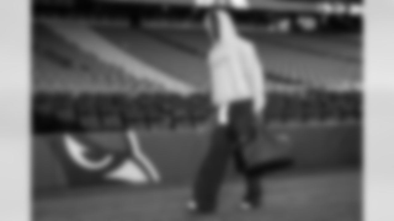 XXXXX arrives prior to the Week 16 Game against the Arizona Cardinals at State Farm Stadium in Glendale, Arizona on Sunday, December 21, 2025. (Photo by Jay Bendlin/Atlanta Falcons)