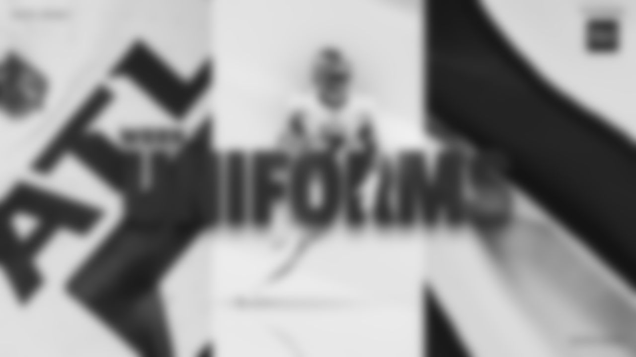 AF_25_Uniforms_16x9_White