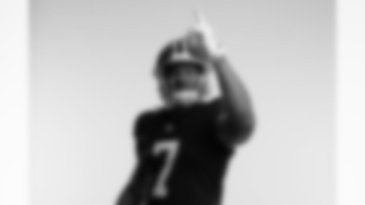Atlanta Falcons running back Bijan Robinson #7 poses for a photo during Throwback Creative Days at the Atlanta Falcons Training Facility in Flowery Branch, Ga. on Tuesday, May 6, 2025. (Photo by Jay Bendlin/Atlanta Falcons)
