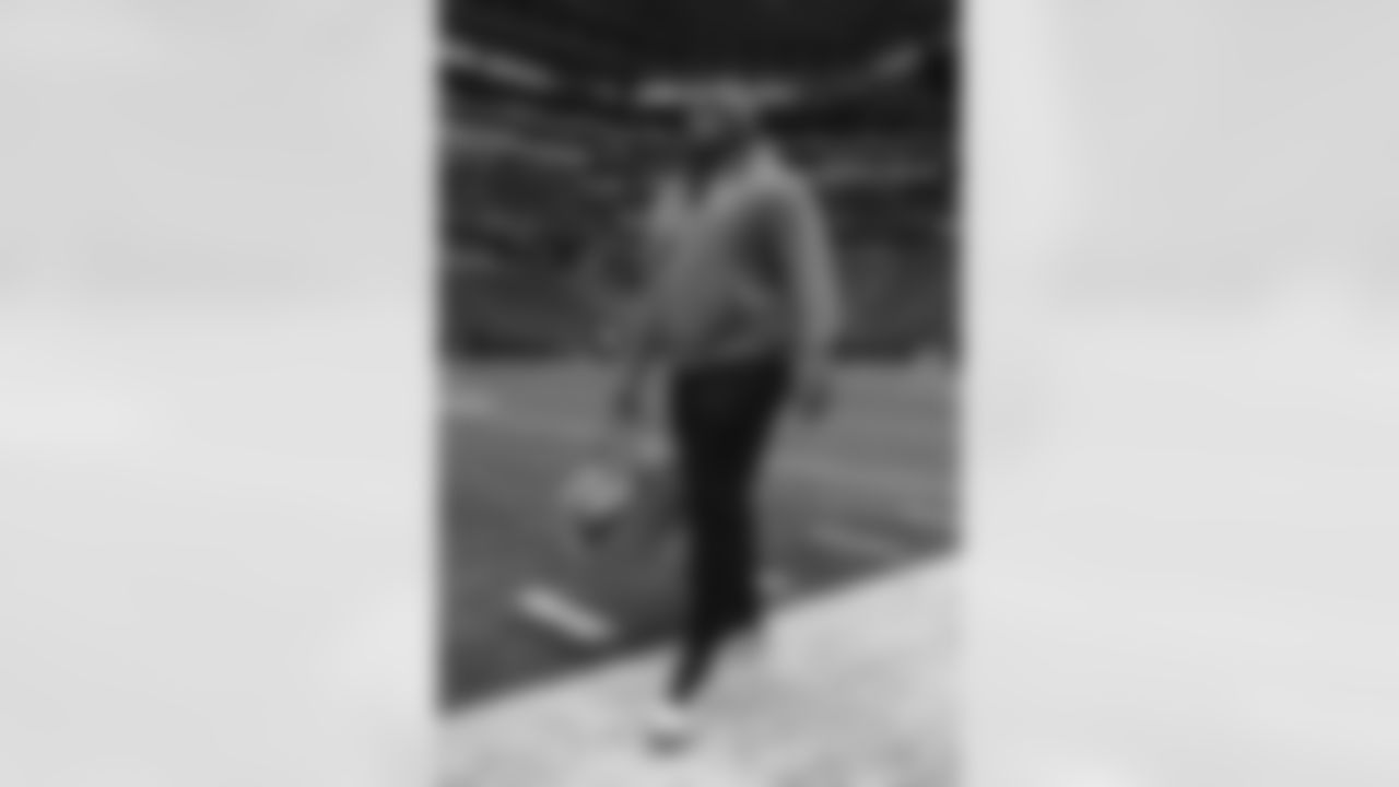 Atlanta Falcons offensive lineman Kyle Hinton #68 arrives prior to the Week 14 Game against the Minnesota Vikings at U.S Bank Stadium in Minneapolis, Minnesota on Sunday, December 8, 2024. (Photo by Jay Bendlin/Atlanta Falcons)