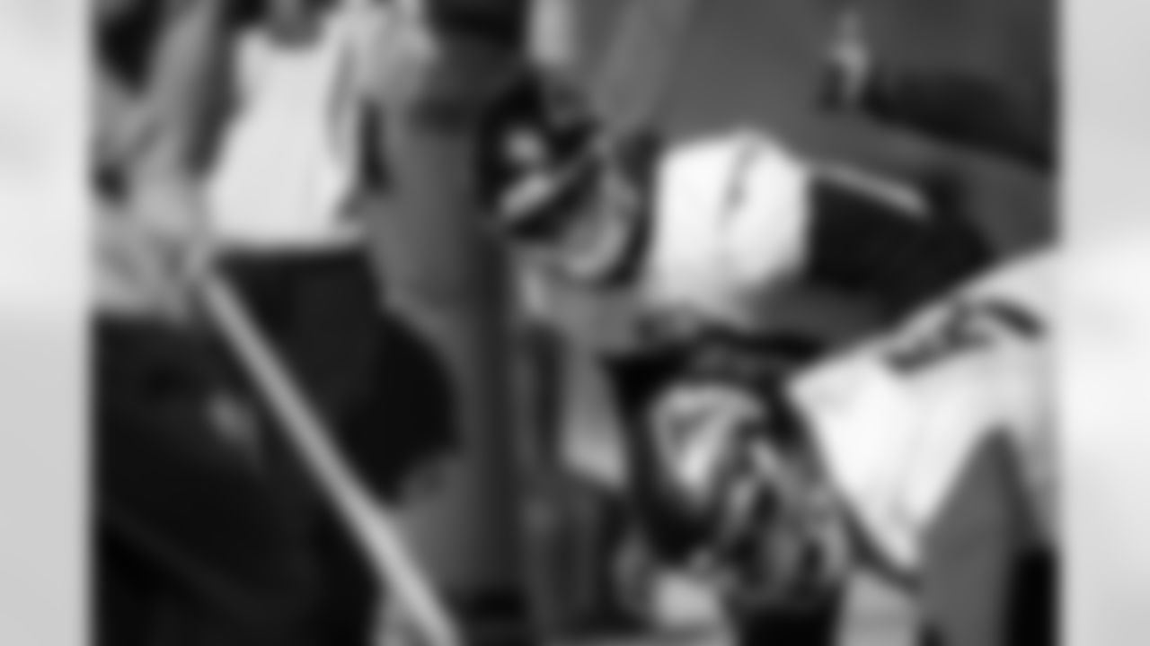 Atlanta Falcons edge rusher Jalon Walker #11 during practice at Atlanta Falcons Training Facility in Flowery Branch, Georgia, on Thursday, January 1, 2026. (Photo by Jay Bendlin/Atlanta Falcons)