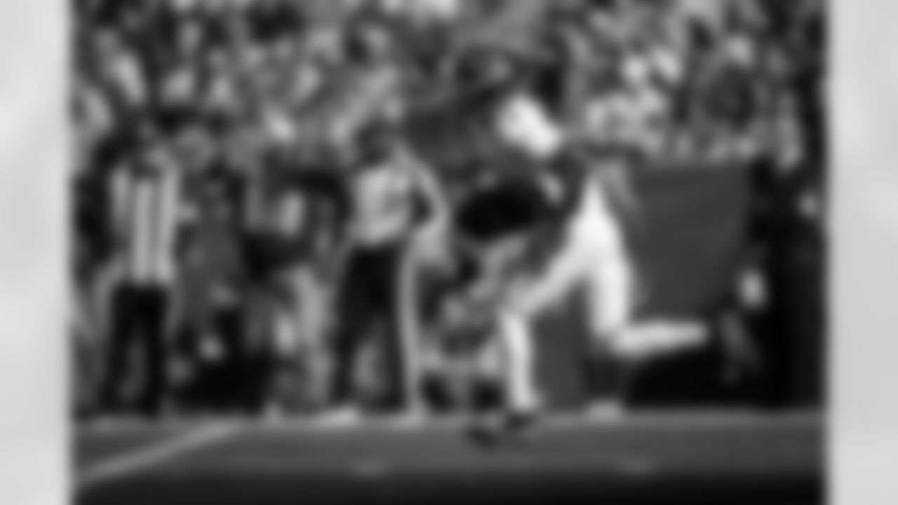 Atlanta Falcons cornerback Natrone Brooks #35 returns a punt during the Week 9 Game against the New England Patriots at Gillette Stadium in Foxborough, Massachusetts on Sunday, November 2, 2025. (Photo by Jay Bendlin/Atlanta Falcons)