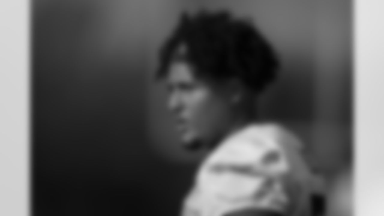 Atlanta Falcons offensive lineman Matthew Bergeron #65 during the Practice at Atlanta Falcons Training Facility in Flowery Branch, Georgia on Wednesday, November 19, 2025. (Photo by Jay Bendlin/Atlanta Falcons)