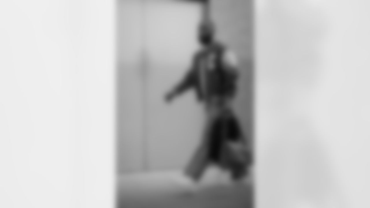 Atlanta Falcons safety Jessie Bates III #3 arrives before the Week 8 Game against the Miami Dolphins at Mercedes-Benz Stadium in Atlanta, Georgia on Sunday, October 26, 2025. (Photo by Taylor McLaughlin/Atlanta Falcons)