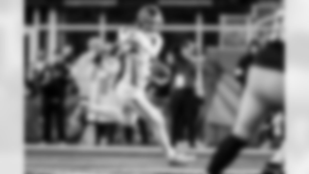 Atlanta Falcons safety Jessie Bates III #3 runs with the ball after an interception during the third quarter of the Week 9 Game against the New England Patriots at Gillette Stadium in Foxborough, Massachusetts on Sunday, November 2, 2025. (Photo by Taylor McLaughlin/Atlanta Falcons)