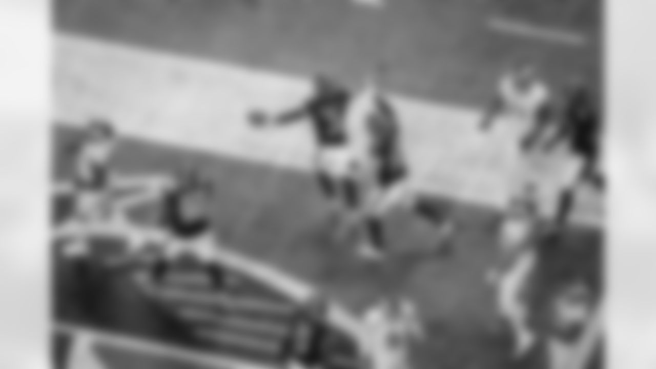 Atlanta Falcons safety Jessie Bates III #3 gets an interception for a touchdown during the Week 17 Game against the Los Angeles Rams at Mercedes-Benz Stadium in Atlanta, Georgia on Monday, December 29, 2025. (Photo by Jay Bendlin/Atlanta Falcons)