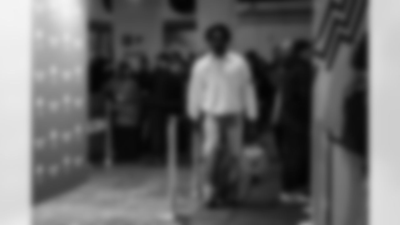 Atlanta Falcons edge rusher Jalon Walker #11 arrives before the Week 10 Game against the Indianapolis Colts at Olympic Stadium in Berlin, Germany on Sunday, November 9, 2025. (Photo by Brandon Magnus/Atlanta Falcons)