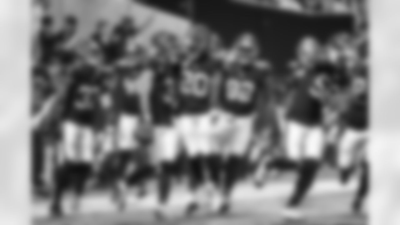 Atlanta Falcons safety Jessie Bates III #3 celebrates with teammates after returning an interception for a touchdown during the Week 17 Game against the Los Angeles Rams at Mercedes-Benz Stadium in Atlanta, Georgia on Monday, December 29, 2025. (Photo by Steven Burroughs/Atlanta Falcons)