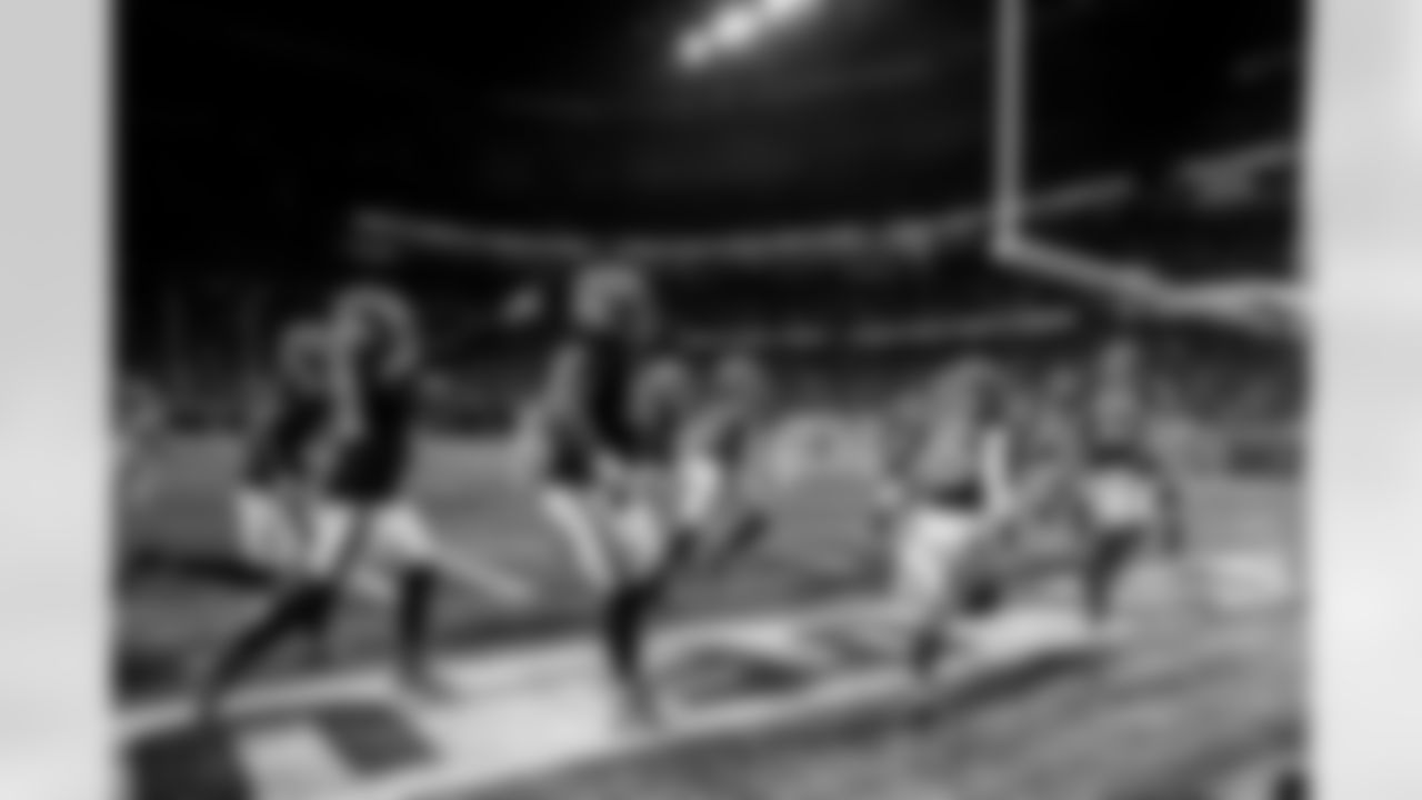 Atlanta Falcons defensive player celebrate after Atlanta Falcons safety Jessie Bates III #3 scores a pick six during the Week 17 Game against the Los Angeles Rams at Mercedes-Benz Stadium in Atlanta, Georgia on Monday, December 29, 2025. (Photo by AJ Reynolds/Atlanta Falcons)