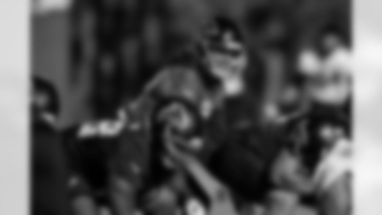 Atlanta Falcons quarterback Kirk Cousins #18 during practice at Atlanta Falcons Training Facility in Flowery Branch, Georgia, on Thursday, January 1, 2026. (Photo by Taylor McLaughlin/Atlanta Falcons)