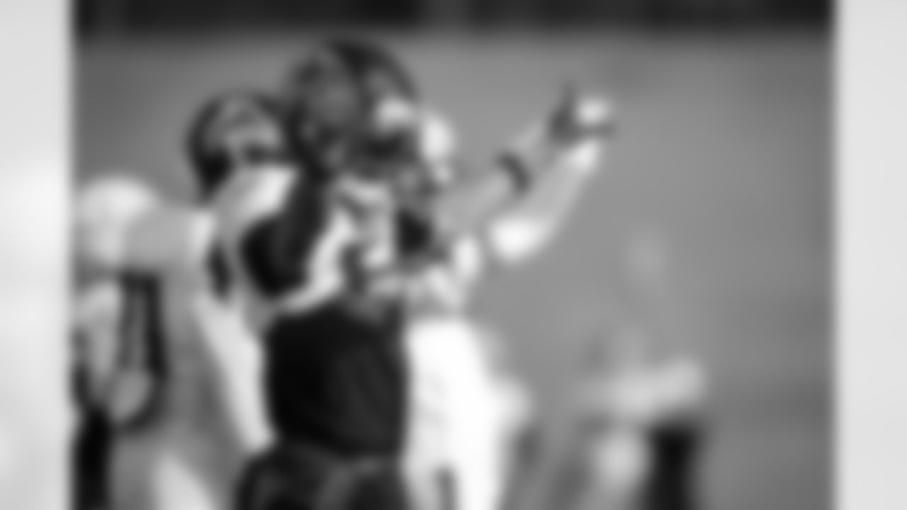 Atlanta Falcons cornerback Mike Ford Jr. #28 during practice at Atlanta Falcons Training Facility in Flowery Branch, Georgia, on Thursday, November 13, 2025. (Photo by Taylor McLaughlin/Atlanta Falcons)