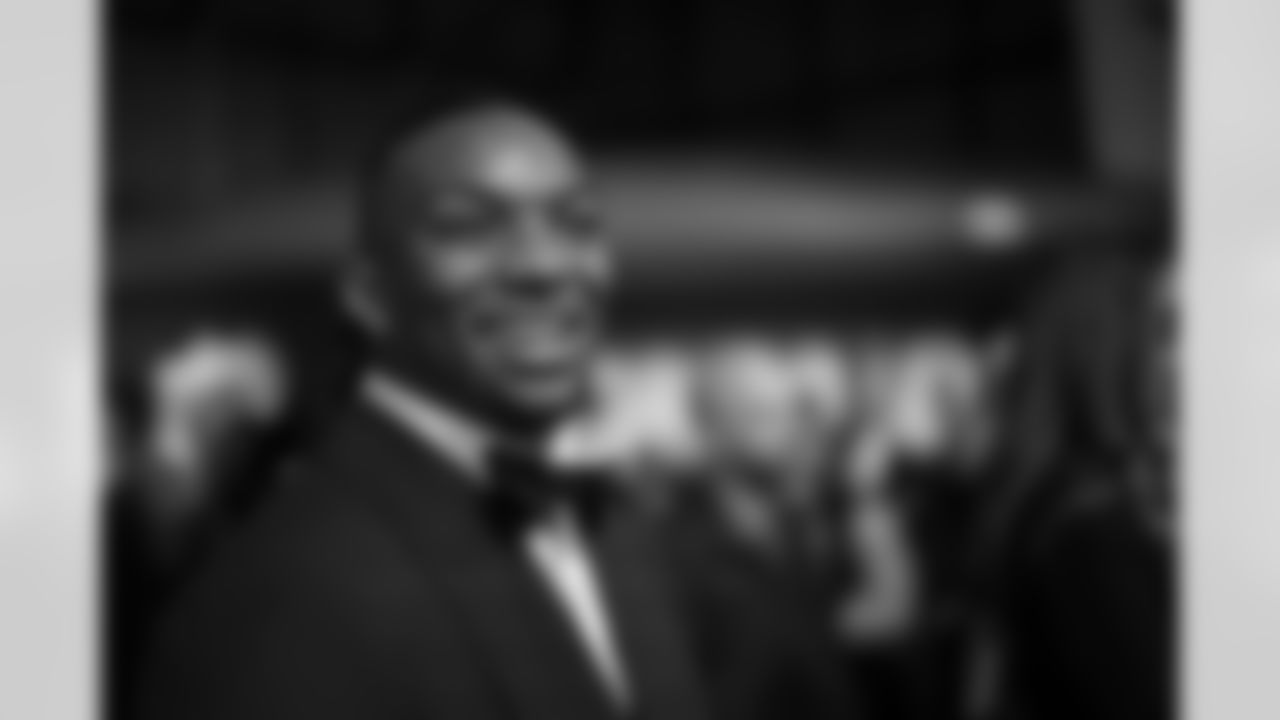 Atlanta Falcons running back Bijan Robinson (7) walks on the red carpet prior to the NFL Honors awards show on Thursday, February 5, 2026 in San Francisco, California. (Kathryn Riley/NFL)