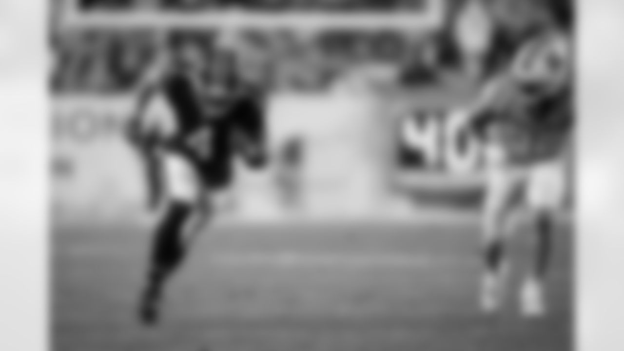 Atlanta Falcons wide receiver KhaDarel Hodge #4 during the Week 15 Game against the Tampa Bay Buccaneers at Raymond James Stadium in Tampa, Florida on Thursday, December 11, 2025. (Photo by Jay Bendlin/Atlanta Falcons)