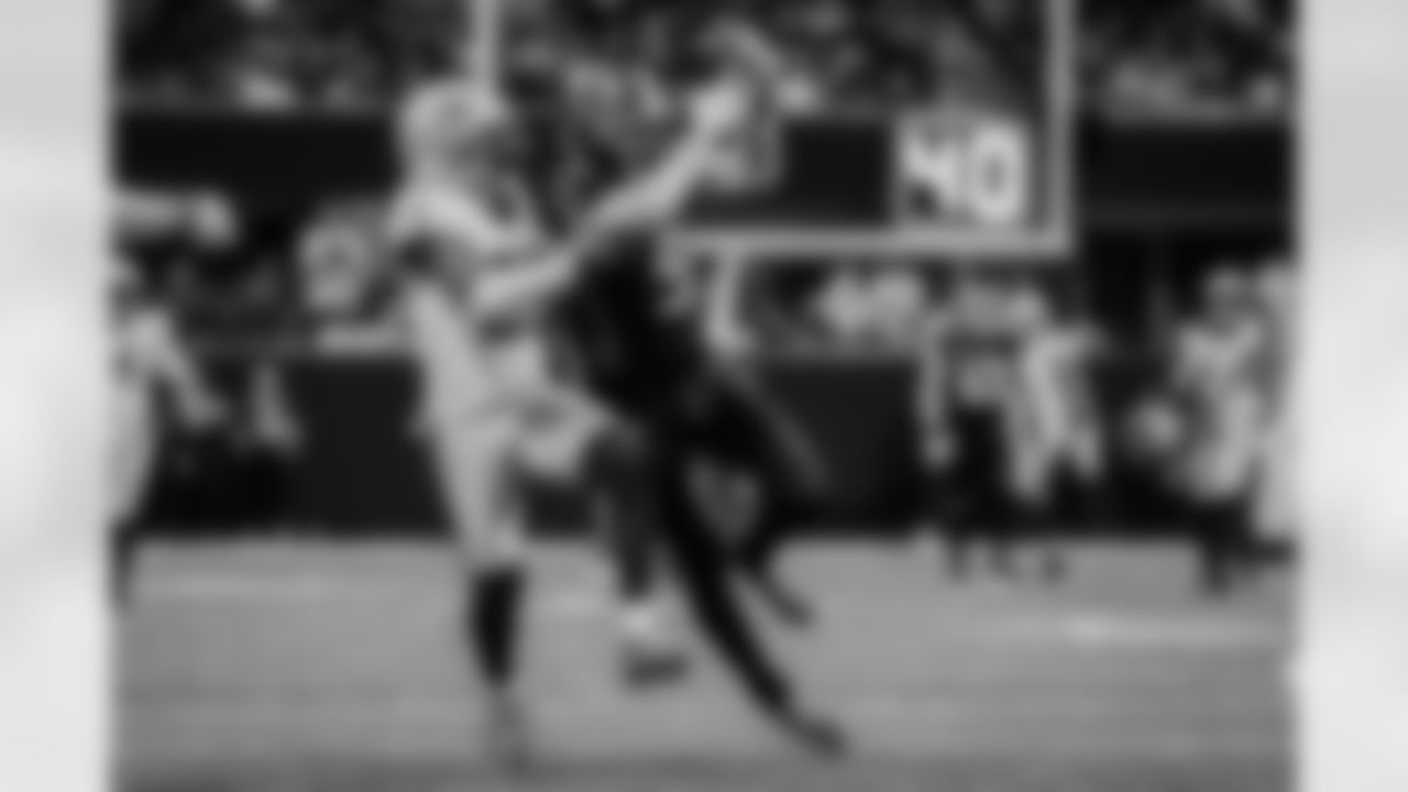 Atlanta Falcons wide receiver Drake London #5 catches the ball during the Week 18 Game against the New Orleans Saints at Mercedes-Benz Stadium in Atlanta, Georgia on Sunday, January 4, 2026. (Photo by AJ Reynolds/Atlanta Falcons)