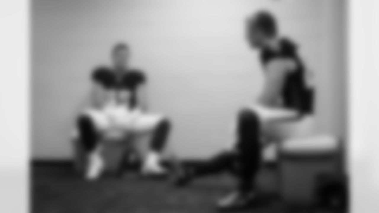 Atlanta Falcons tight end Charlie Woerner #89 in the locker room prior to the Week 16 Game against the Arizona Cardinals at State Farm Stadium in Glendale, Arizona on Sunday, December 21, 2025. (Photo by Jay Bendlin/Atlanta Falcons)