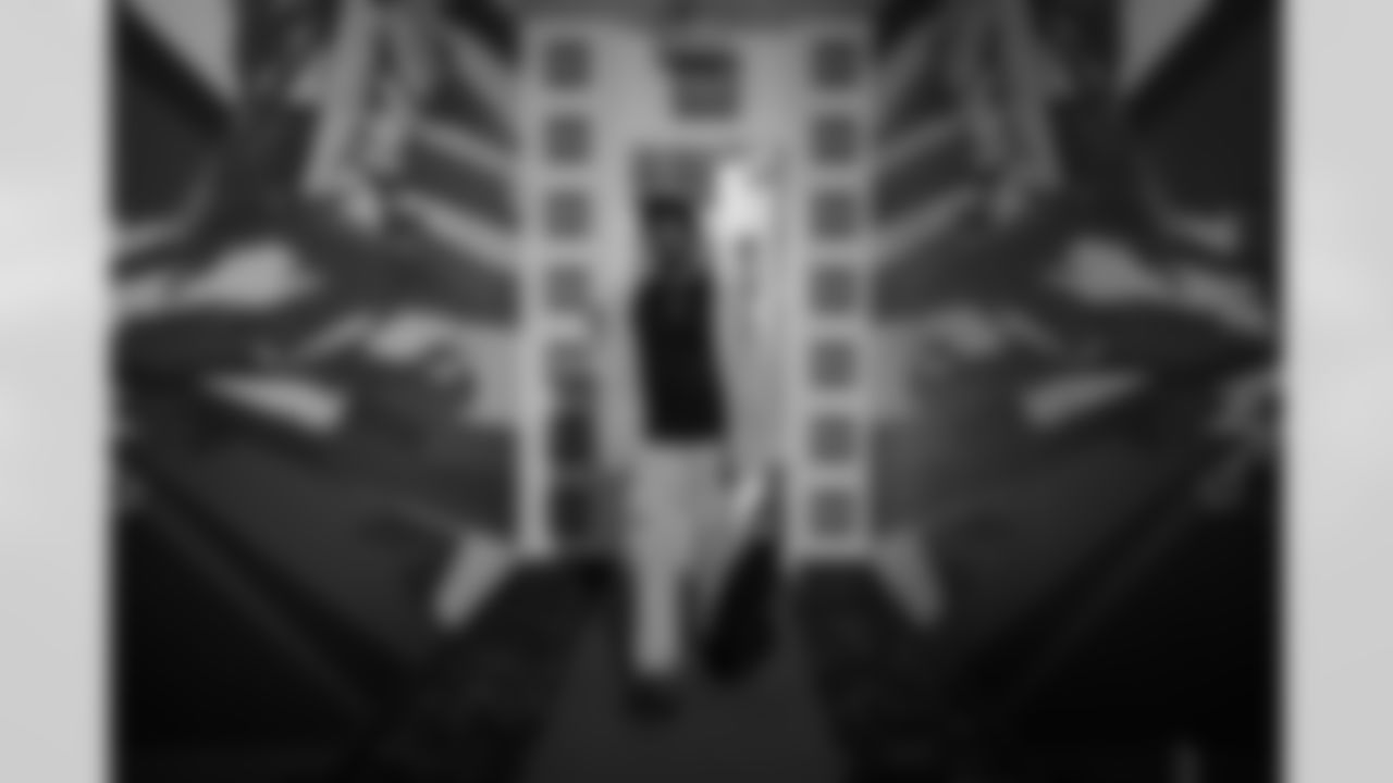 Atlanta Falcons cornerback Dee Alford #20 arrives before the Week 18 Game against the New Orleans Saints at Mercedes-Benz Stadium in Atlanta, Georgia on Sunday, January 4, 2026. (Photo by Jay Bendlin/Atlanta Falcons)