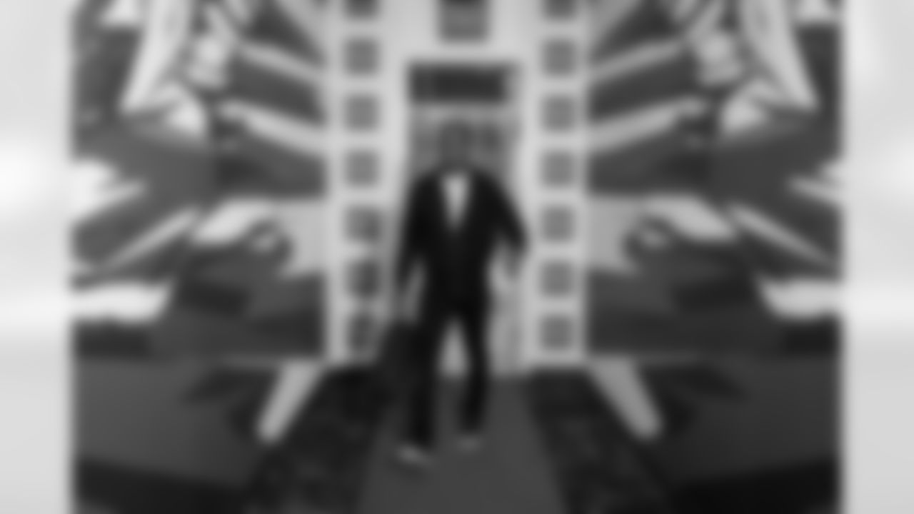 Atlanta Falcons head coach Raheem Morris arrives before during the Week 17 Game against the Los Angeles Rams at Mercedes-Benz Stadium in Atlanta, Georgia on Monday, December 29, 2025. (Photo by Taylor McLaughlin/Atlanta Falcons)