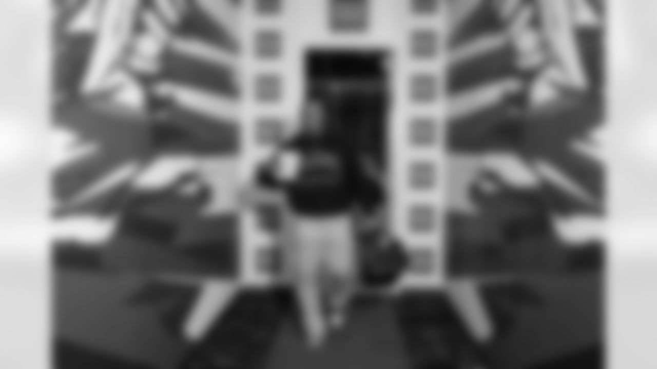 Atlanta Falcons running back Bijan Robinson #7 arrives before during the Week 17 Game against the Los Angeles Rams at Mercedes-Benz Stadium in Atlanta, Georgia on Monday, December 29, 2025. (Photo by Taylor McLaughlin/Atlanta Falcons)