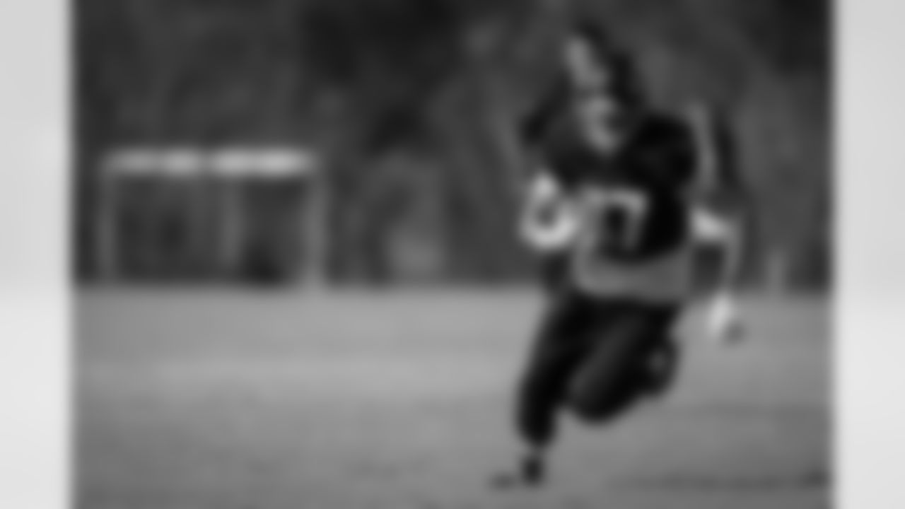 Atlanta Falcons wide receiver David Sills V #87 during practice at Atlanta Falcons Training Facility in Flowery Branch, Georgia, on Thursday, November 13, 2025. (Photo by Taylor McLaughlin/Atlanta Falcons)