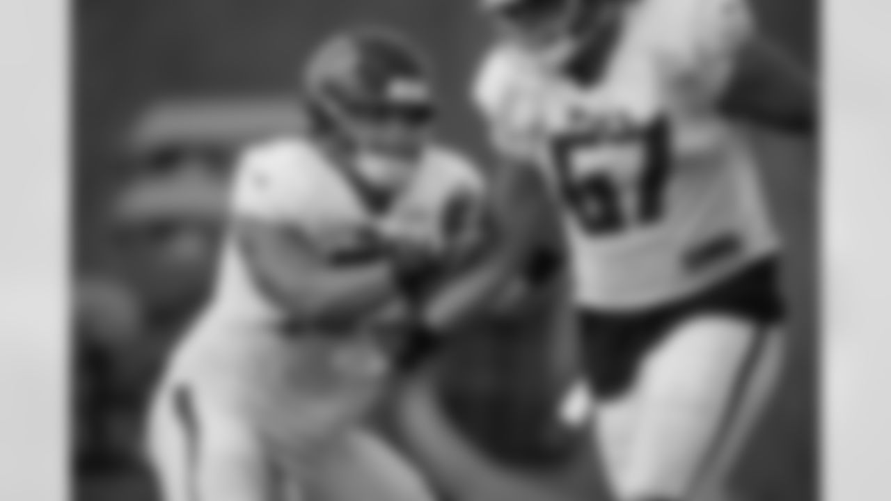 Atlanta Falcons offensive lineman Matthew Bergeron #65 during practice at Atlanta Falcons Training Facility in Flowery Branch, Georgia, on Thursday, November 20, 2025. (Photo by Jay Bendlin/Atlanta Falcons)