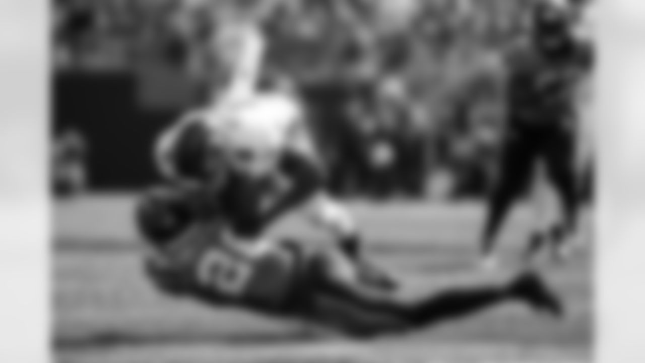 Atlanta Falcons tight end Kyle Pitts Sr. #8 is tackled after a catch during the second half of the Week 3 Game against the Carolina Panthers at Bank of America Stadium in Charlotte, North Carolina on Sunday, September 21, 2025. (Photo by Joshua Lavallee/Atlanta Falcons)