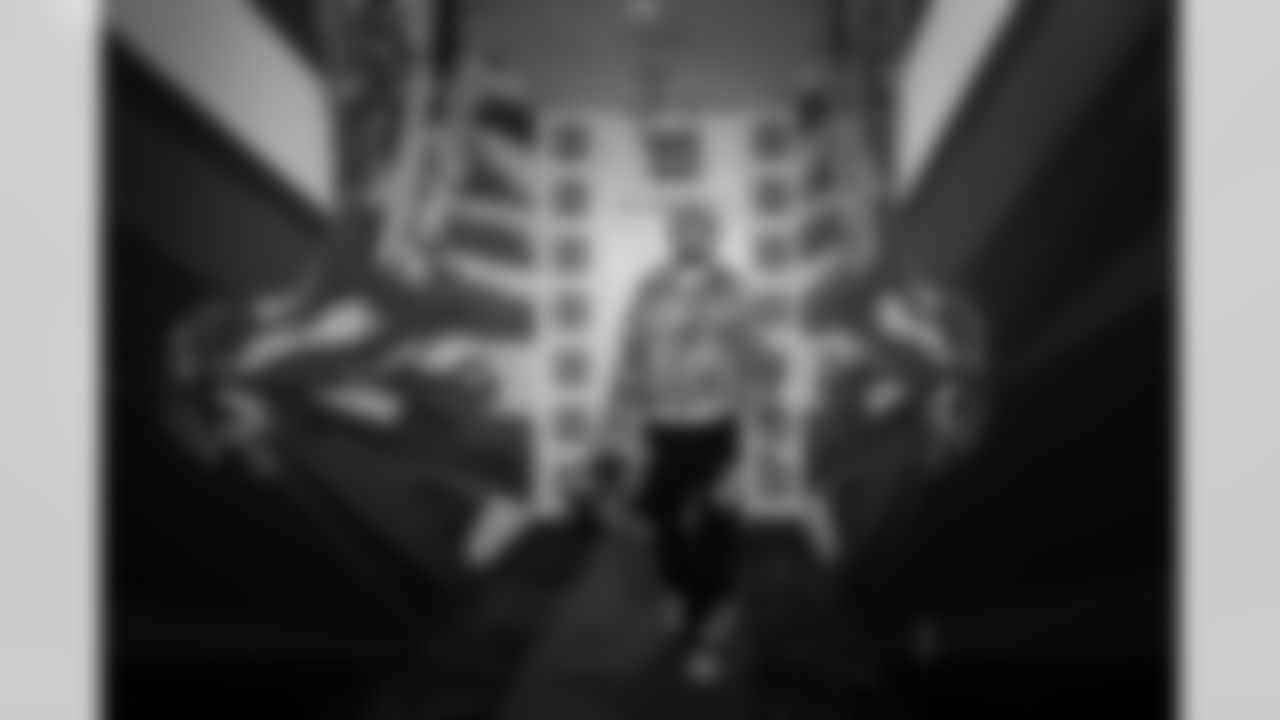 Atlanta Falcons wide receiver Drake London #5 arrives before the Week 14 Game against the Seattle Seahawks at Mercedes-Benz Stadium in Atlanta, Georgia on Sunday, December 7, 2025. (Photo by Jay Bendlin/Atlanta Falcons)