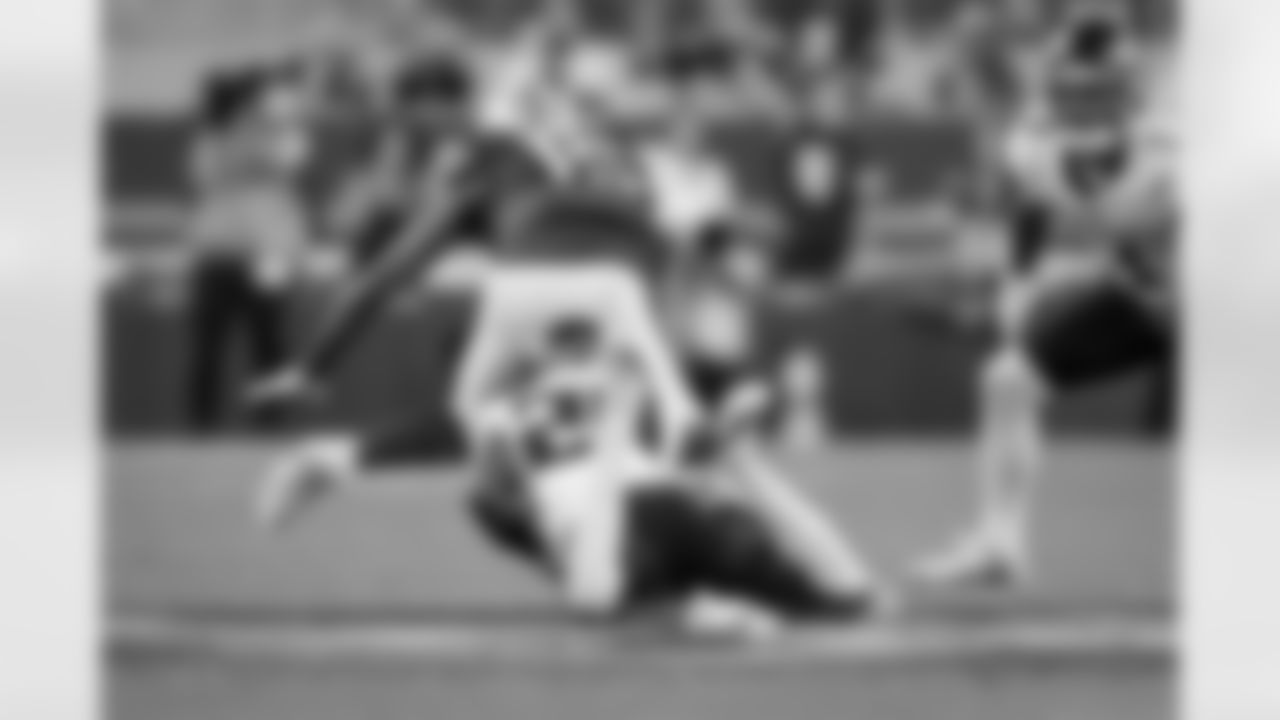 Atlanta Falcons cornerback Dee Alford #20 during the Week 7 Game against the San Francisco 49ers at Levi's Stadium in Santa Clara, California on Sunday, October 19, 2025. (Photo by Taylor McLaughlin/Atlanta Falcons)