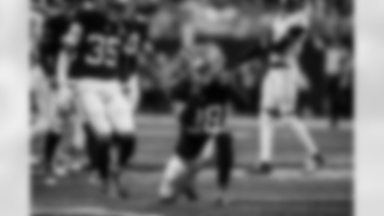 Atlanta Falcons cornerback Mike Ford Jr. #28 reacts during the Week 17 Game against the Los Angeles Rams at Mercedes-Benz Stadium in Atlanta, Georgia on Monday, December 29, 2025. (Photo by Taylor McLaughlin/Atlanta Falcons)