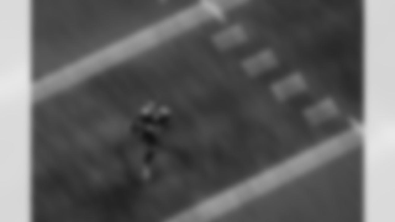 Atlanta Falcons wide receiver Casey Washington #82 runs with the ball during the Week 14 Game against the Seattle Seahawks at Mercedes-Benz Stadium in Atlanta, Georgia on Sunday, December 7, 2025. (Photo by Jay Bendlin/Atlanta Falcons)