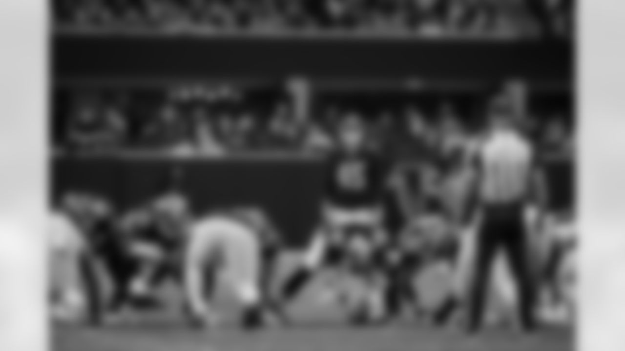 Atlanta Falcons kicker Zane Gonzalez #45 makes a field goal during the Week 17 Game against the Los Angeles Rams at Mercedes-Benz Stadium in Atlanta, Georgia on Monday, December 29, 2025. (Photo by Taylor McLaughlin/Atlanta Falcons)