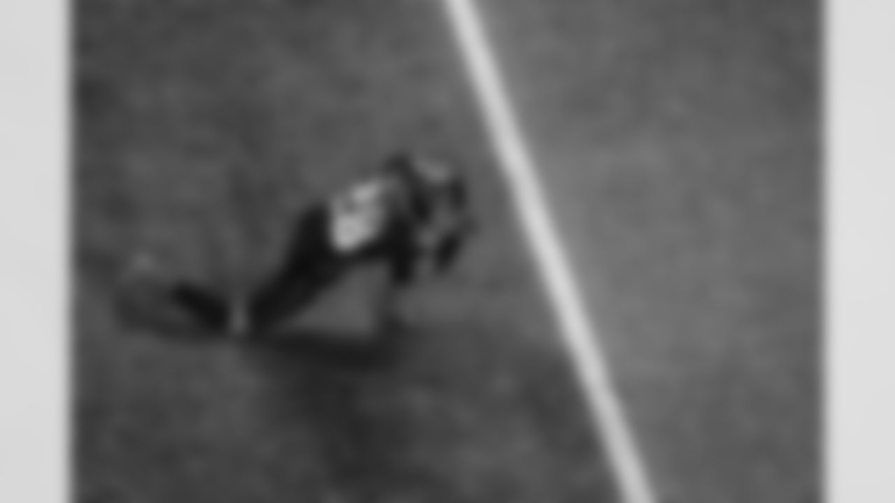 Atlanta Falcons cornerback Mike Ford Jr. #28 reacts during the Week 18 Game against the New Orleans Saints at Mercedes-Benz Stadium in Atlanta, Georgia on Sunday, January 4, 2026. (Photo by Taylor McLaughlin/Atlanta Falcons)