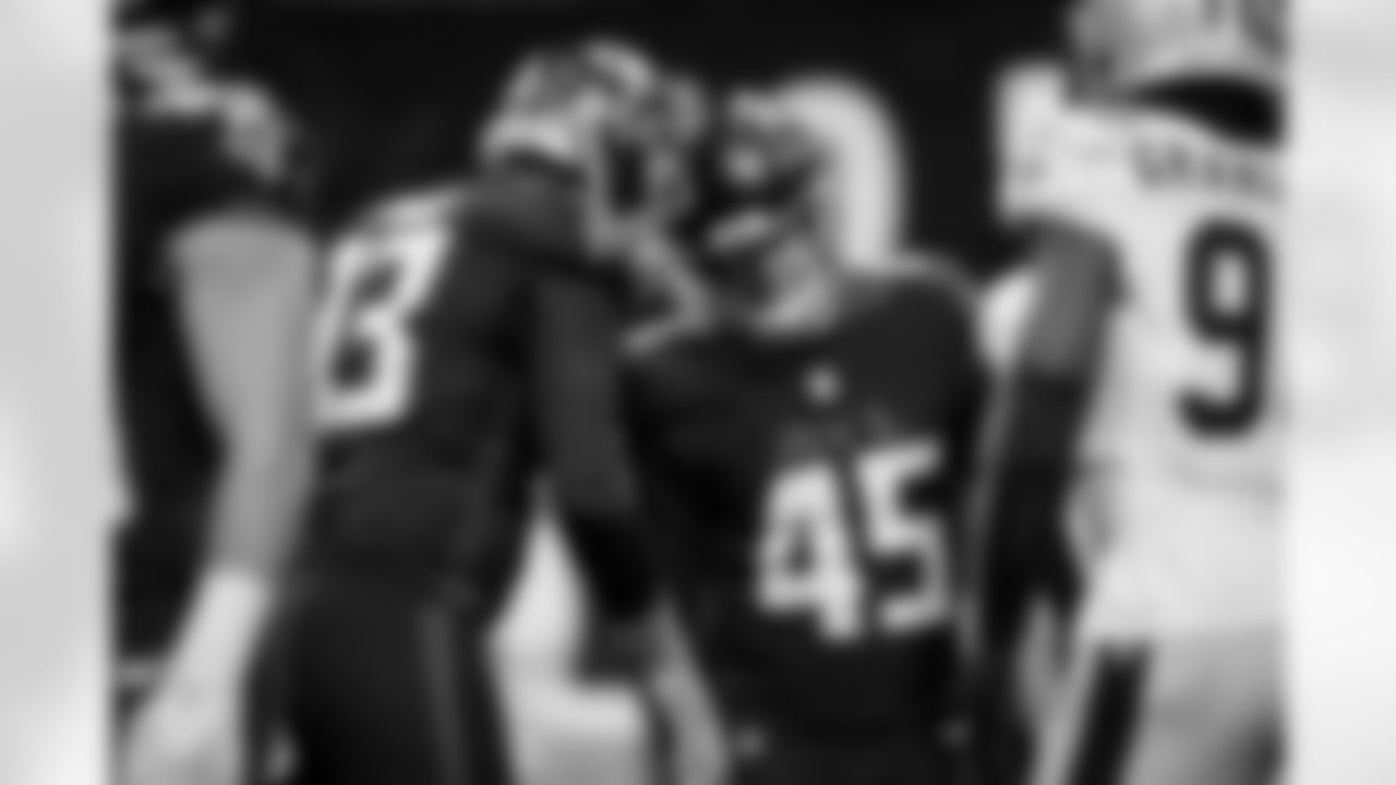 Atlanta Falcons kicker Zane Gonzalez #45 scores an extra point during the Week 18 Game against the New Orleans Saints at Mercedes-Benz Stadium in Atlanta, Georgia on Sunday, January 4, 2026. (Photo by Brandon Magnus/Atlanta Falcons)