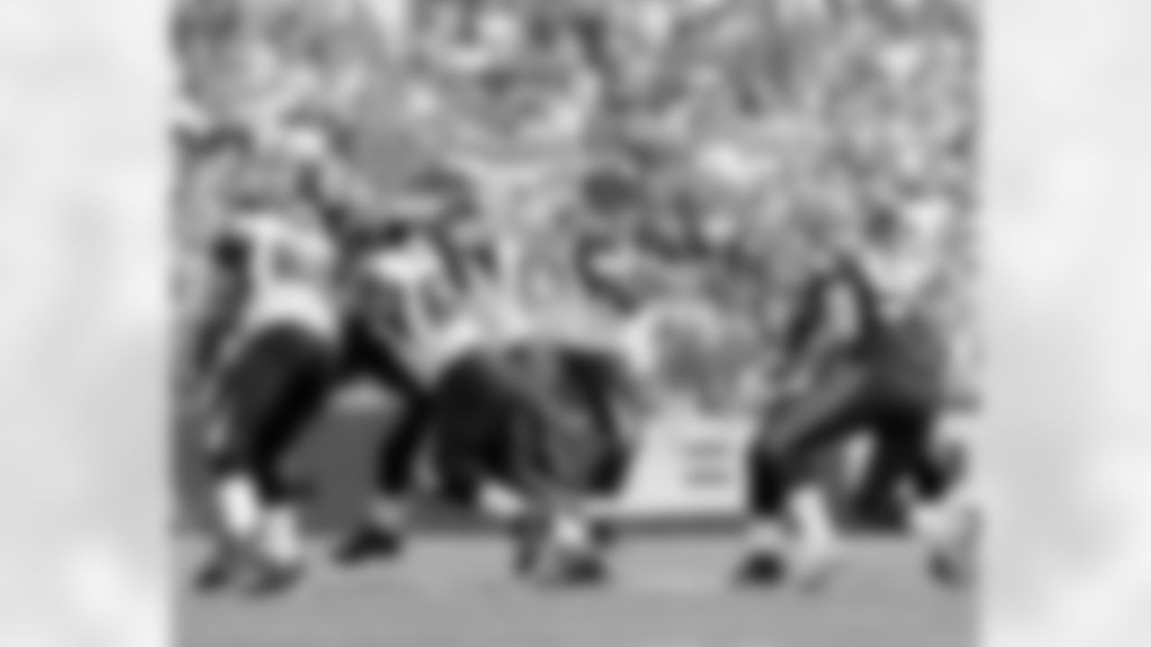 O Line 01
