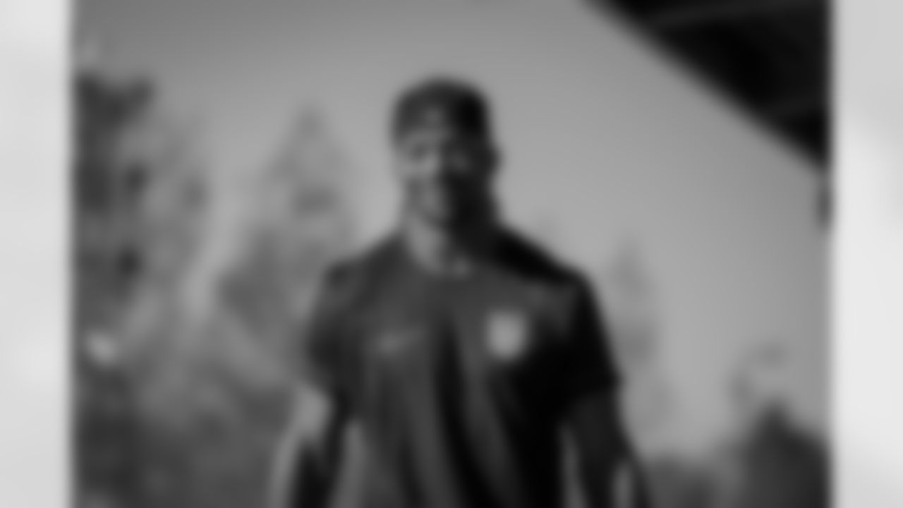 Atlanta Falcons running back Bijan Robinson #7 arrives before the Week 18 Game against the New Orleans Saints at Mercedes-Benz Stadium in Atlanta, Georgia on Sunday, January 4, 2026. (Photo by Brandon Magnus/Atlanta Falcons)