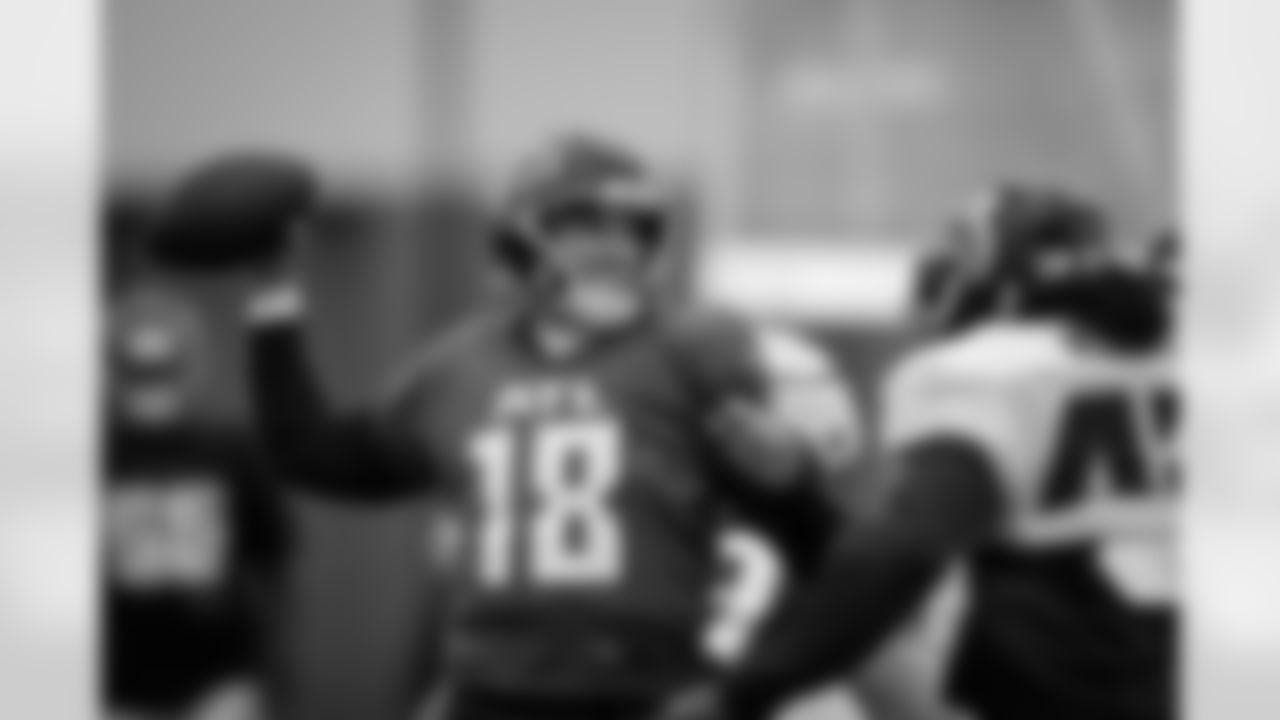 Atlanta Falcons quarterback Kirk Cousins #18 during practice at Atlanta Falcons Training Facility in Flowery Branch, Georgia, on Thursday, December 4, 2025. (Photo by Taylor McLaughlin/Atlanta Falcons)