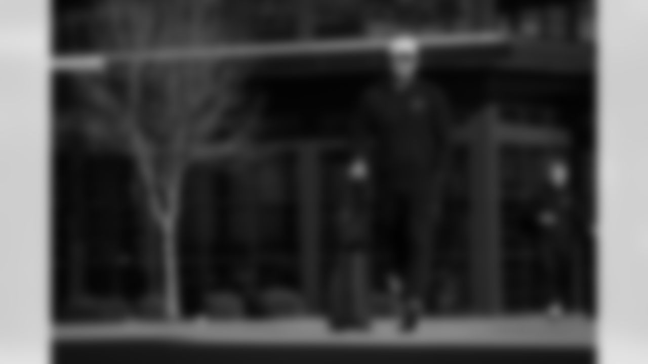 Atlanta Falcons punter Bradley Pinion #13 boards the plane at Hartsfield-Jackson International Airport in Atlanta, Ga. on Saturday, December 20, 2025. (Photo by Jay Bendlin/Atlanta Falcons)