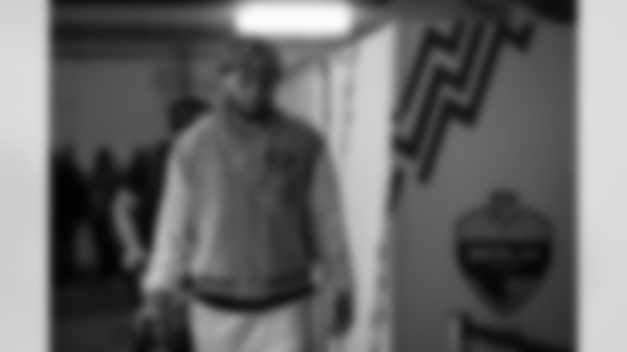 Atlanta Falcons wide receiver Drake London #5 arrives before the Week 10 Game against the Indianapolis Colts at Olympic Stadium in Berlin, Germany on Sunday, November 9, 2025. (Photo by Brandon Magnus/Atlanta Falcons)