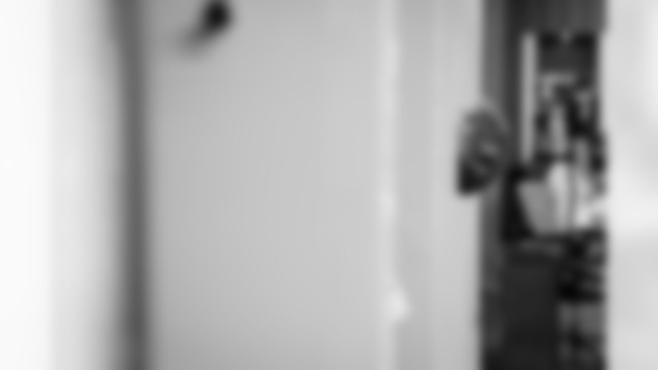 A general view of the red helmet before the Week 17 Game against the Los Angeles Rams at Mercedes-Benz Stadium in Atlanta, Georgia on Monday, December 29, 2025. (Photo by Jay Bendlin/Atlanta Falcons)