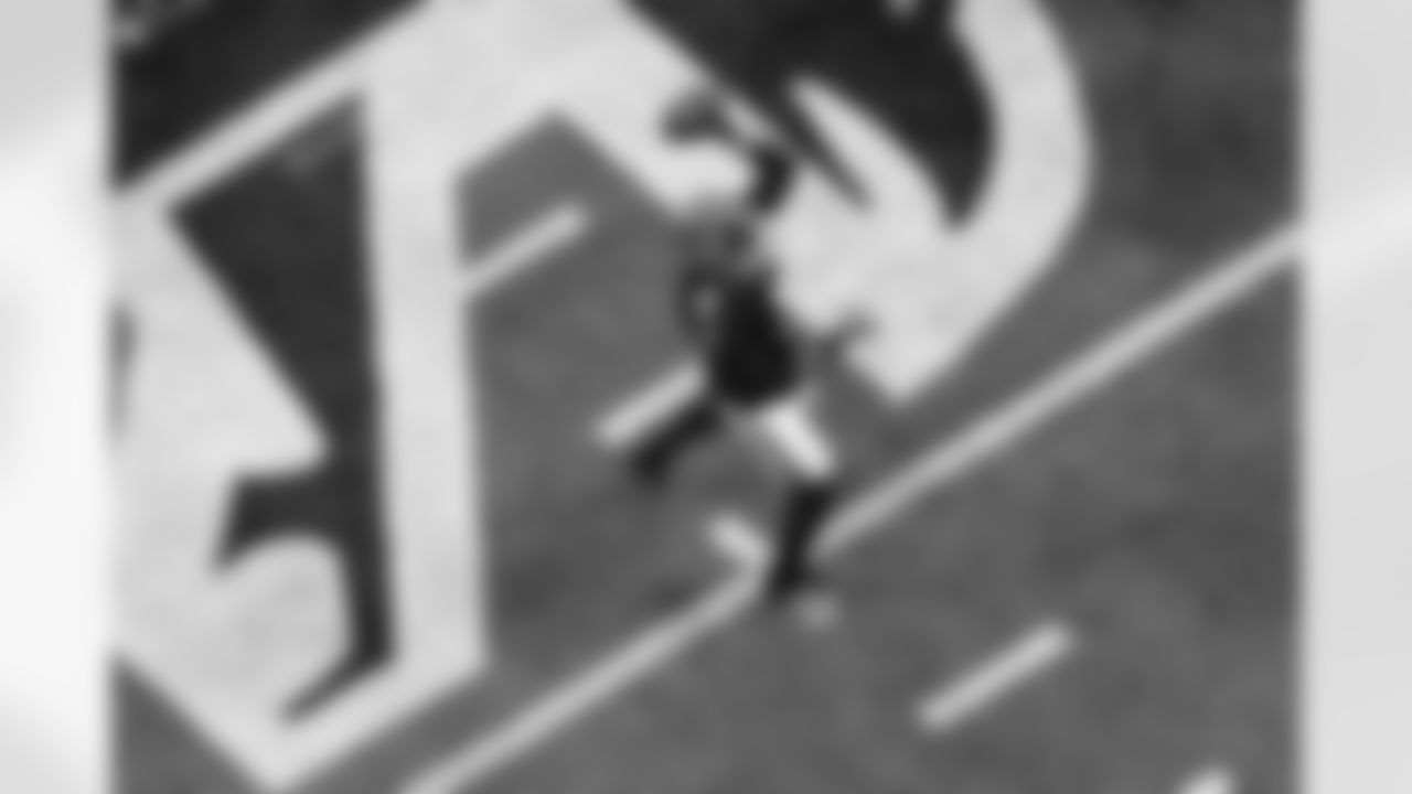 Atlanta Falcons quarterback Michael Penix Jr. #9 warms up before the Week 16 Game against the New York Giants at Mercedes-Benz Stadium in Atlanta, Georgia on Sunday, December 22, 2024. (Photo by Jay Bendlin/Atlanta Falcons)