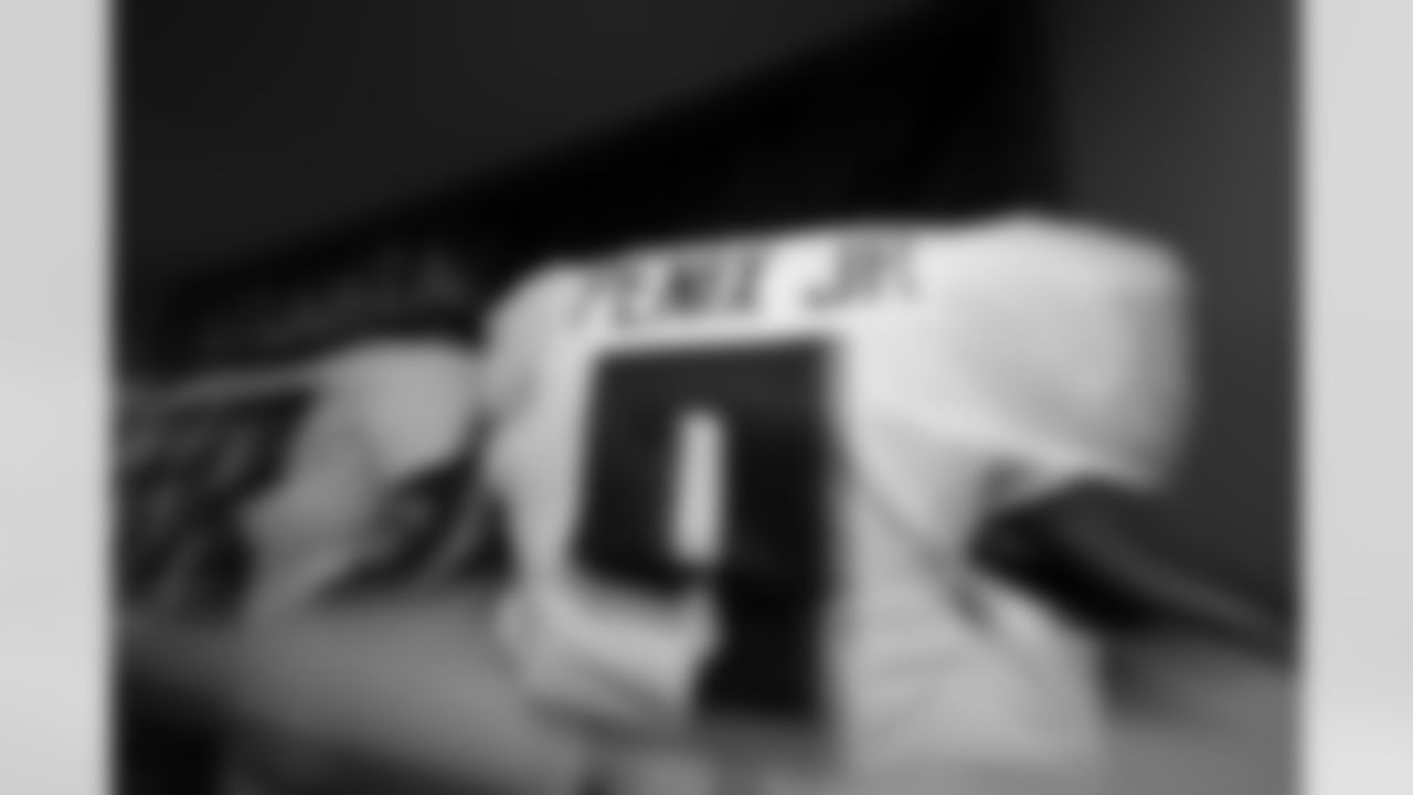 In the locker room prior to the Week 10 Game against the Indianapolis Colts at Olympic Stadium in Berlin, Germany on Sunday, November 9, 2025. (Photo by Taylor McLaughlin/Atlanta Falcons)