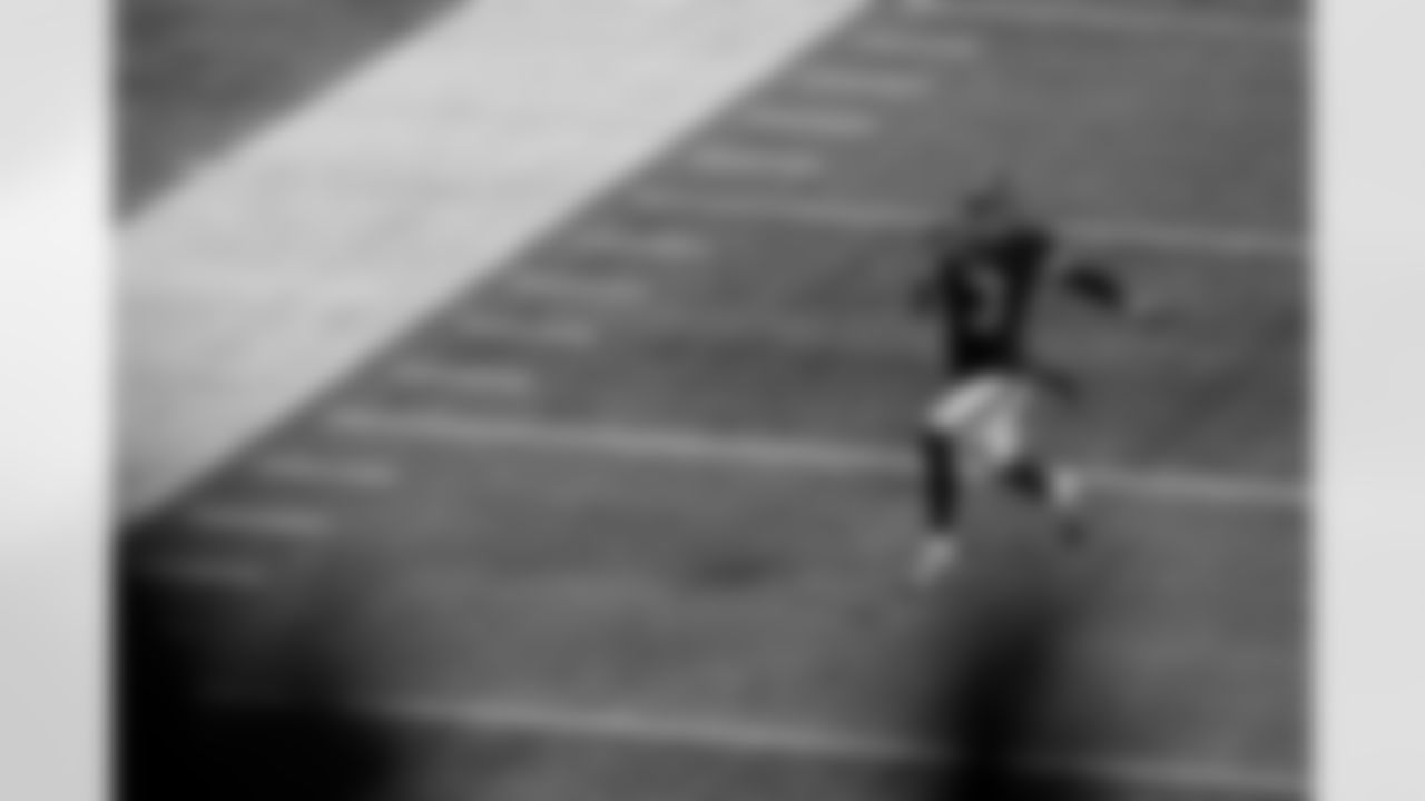 Atlanta Falcons safety Jessie Bates III #3 intercepts the ball for a touchdown during the Week 16 Game against the New York Giants at Mercedes-Benz Stadium in Atlanta, Georgia on Sunday, December 22, 2024. (Photo by Steven Burroughs/Atlanta Falcons)
