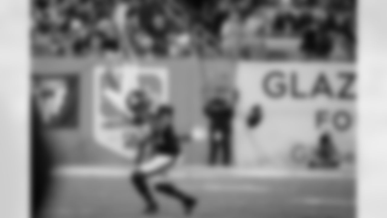 Atlanta Falcons cornerback Cobee Bryant #37 collides with a player during the Week 15 Game against the Tampa Bay Buccaneers at Raymond James Stadium in Tampa, Florida on Thursday, December 11, 2025. (Photo by Taylor McLaughlin/Atlanta Falcons)