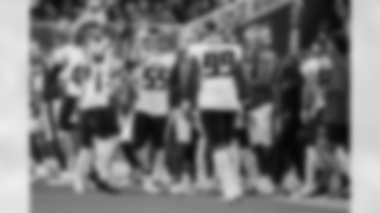 Atlanta Falcons inside linebacker Kaden Elliss #55 intercepts the ball during the Week 7 Game against the San Francisco 49ers at Levi's Stadium in Santa Clara, California on Sunday, October 19, 2025. (Photo by Taylor McLaughlin/Atlanta Falcons)