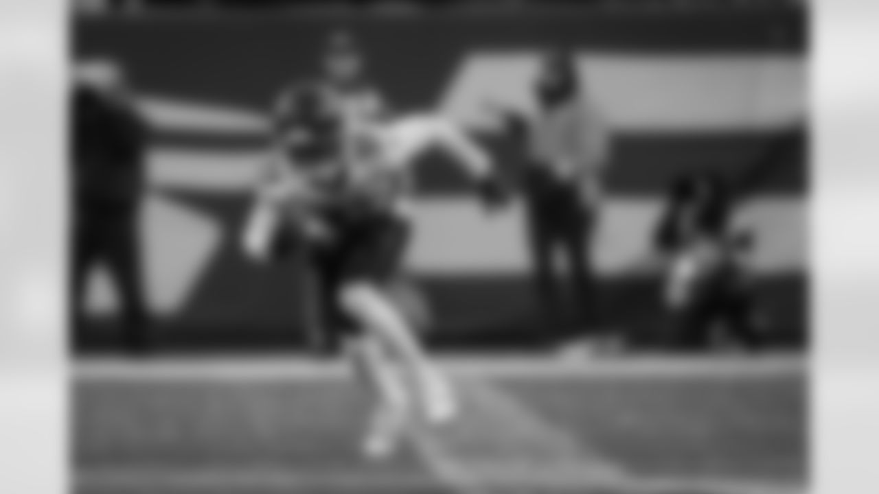 Atlanta Falcons cornerback Cobee Bryant #37 on the line of scrimmage during the Week 13 Game against the New York Jets at Metlife Stadium in East Rutherford, New Jersey on Sunday, November 30, 2025. (Photo by Jay Bendlin/Atlanta Falcons)