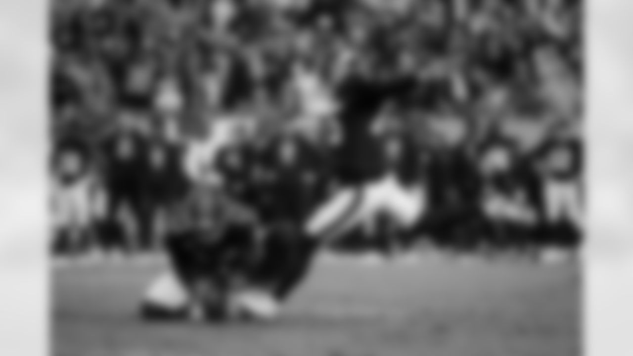 Atlanta Falcons kicker Zane Gonzalez #45 takes a field goal during the Week 15 Game against the Tampa Bay Buccaneers at Raymond James Stadium in Tampa, Florida on Thursday, December 11, 2025. (Photo by Jay Bendlin/Atlanta Falcons)