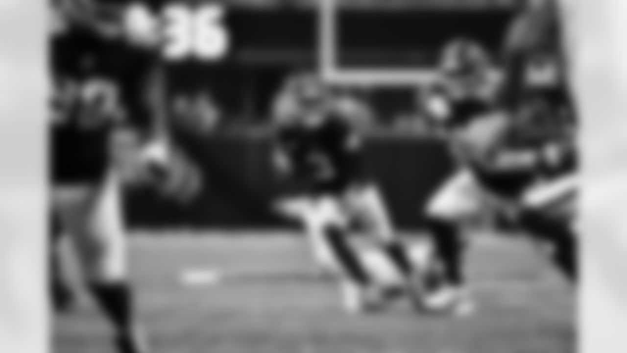 Atlanta Falcons safety Jessie Bates III #3 scores a pick six during the Week 17 Game against the Los Angeles Rams at Mercedes-Benz Stadium in Atlanta, Georgia on Monday, December 29, 2025. (Photo by AJ Reynolds/Atlanta Falcons)